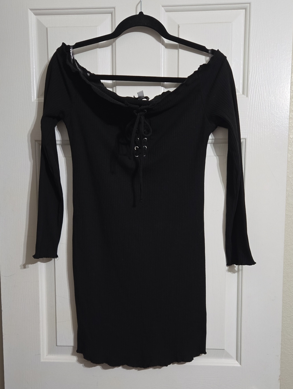 J for Justify Black Off-Shoulder Lace-Up Ribbed Long Sleeve Dress